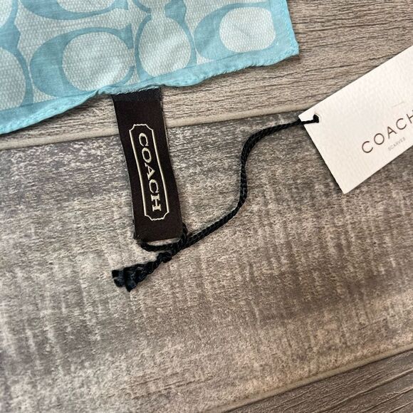 NWT. Coach Signature Logo small scarf. - Picture 3 of 7